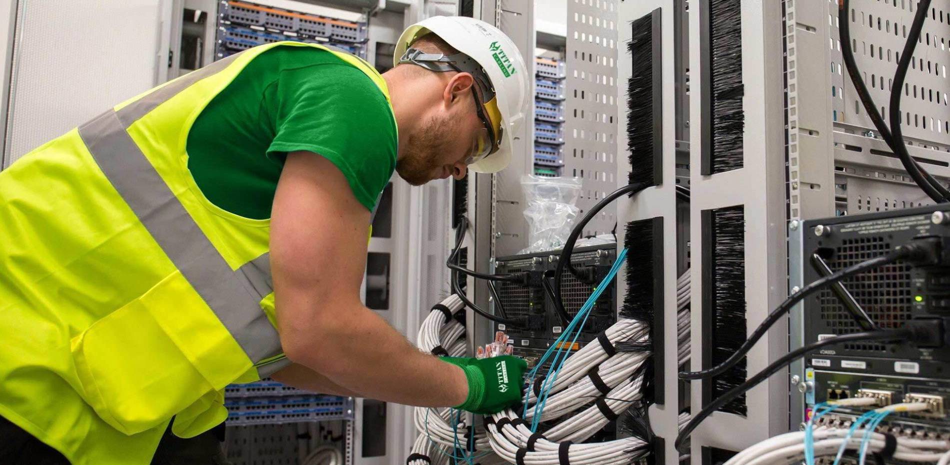 #1 Best Structured Cabling Company: CAT6 CAT7 CAT8 Network vs Wiring Installer Fiber Optic Pompano